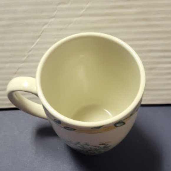 Casuals Birdhouse, Flowers, and Bumblebee Coffee Mug - Picture 3 of 4